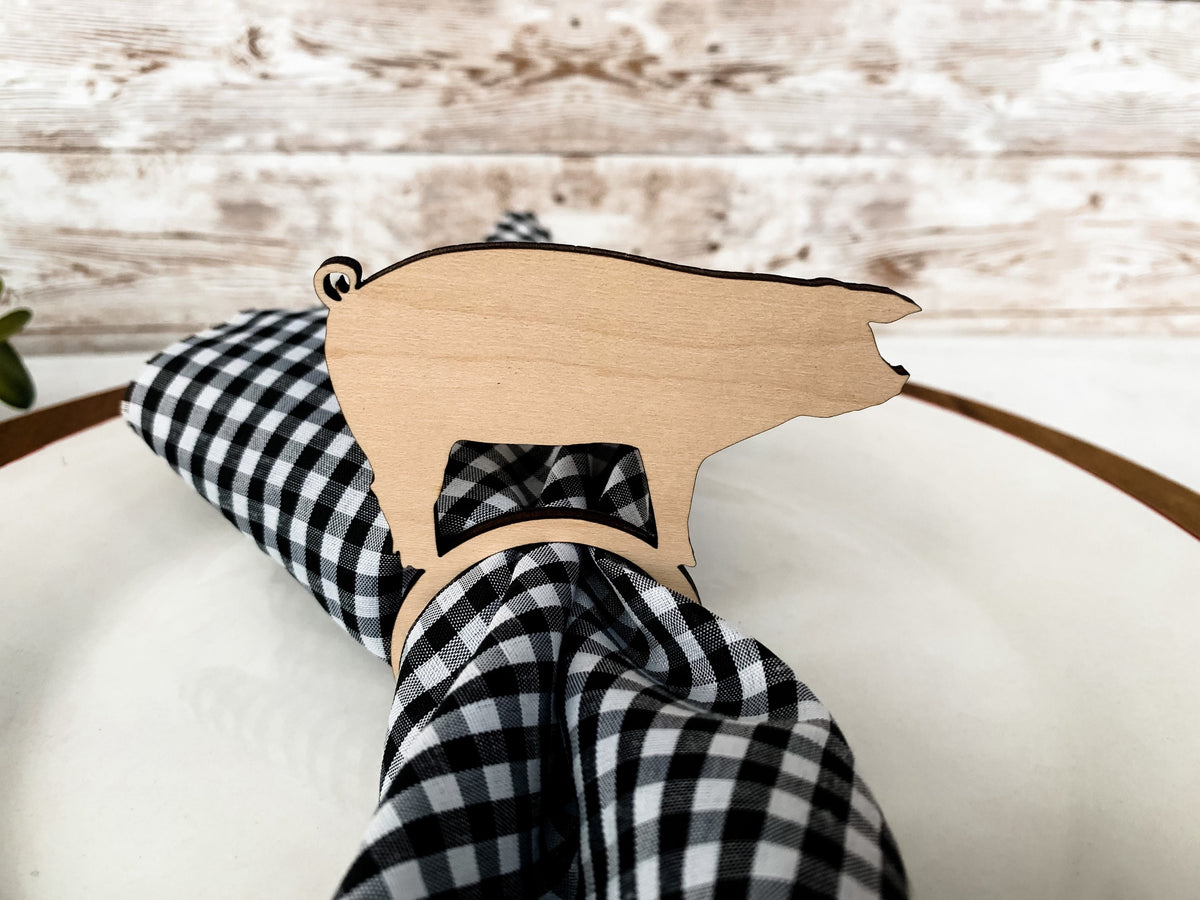 Farmhouse napkin rings, personalized wood farm animal napkin rings,  cow chicken pig, farm kitchen decor,  cow napkin ring, c