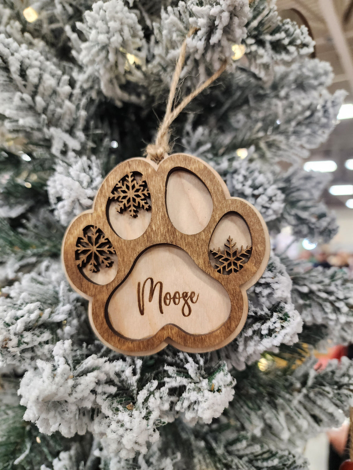 Personalized Pet ornament, 3D Wood Paw Print Ornament, Custom Pet Paw Print, Memorial ornament, Dog Mom Gift, Engraved Pet na