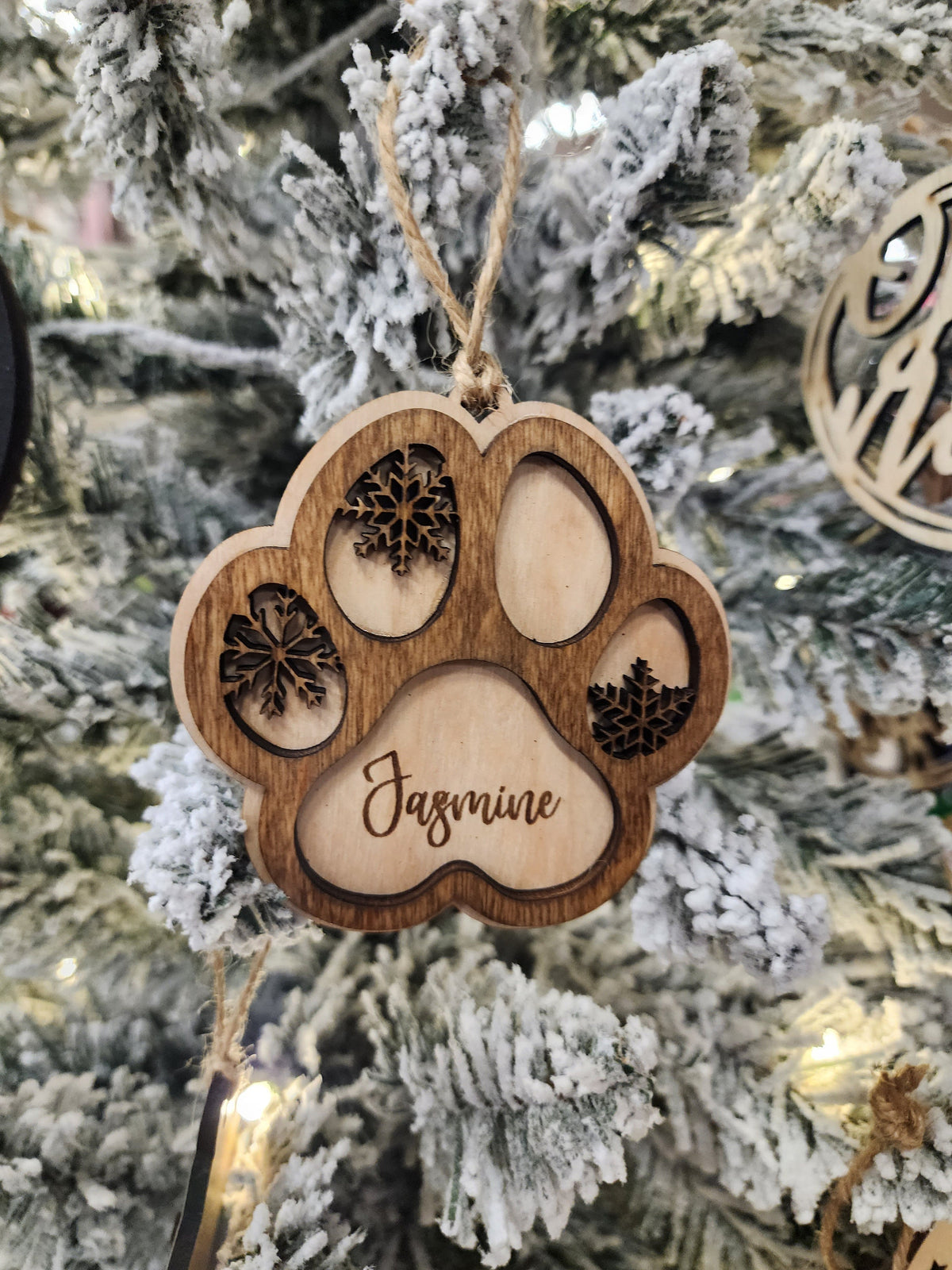 Personalized Pet ornament, 3D Wood Paw Print Ornament, Custom Pet Paw Print, Memorial ornament, Dog Mom Gift, Engraved Pet na