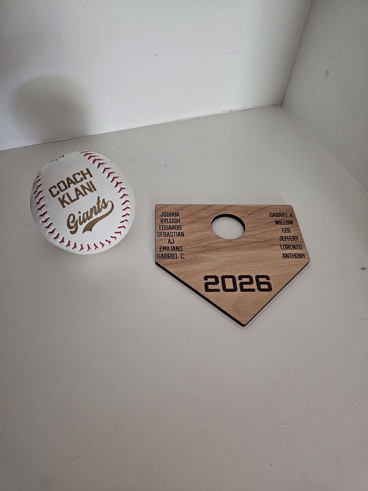 Personalized Engraved Baseball & Ball Display | Autograph ball Team Gift with Player Names | Coach Gift | Custom Baseball Hol